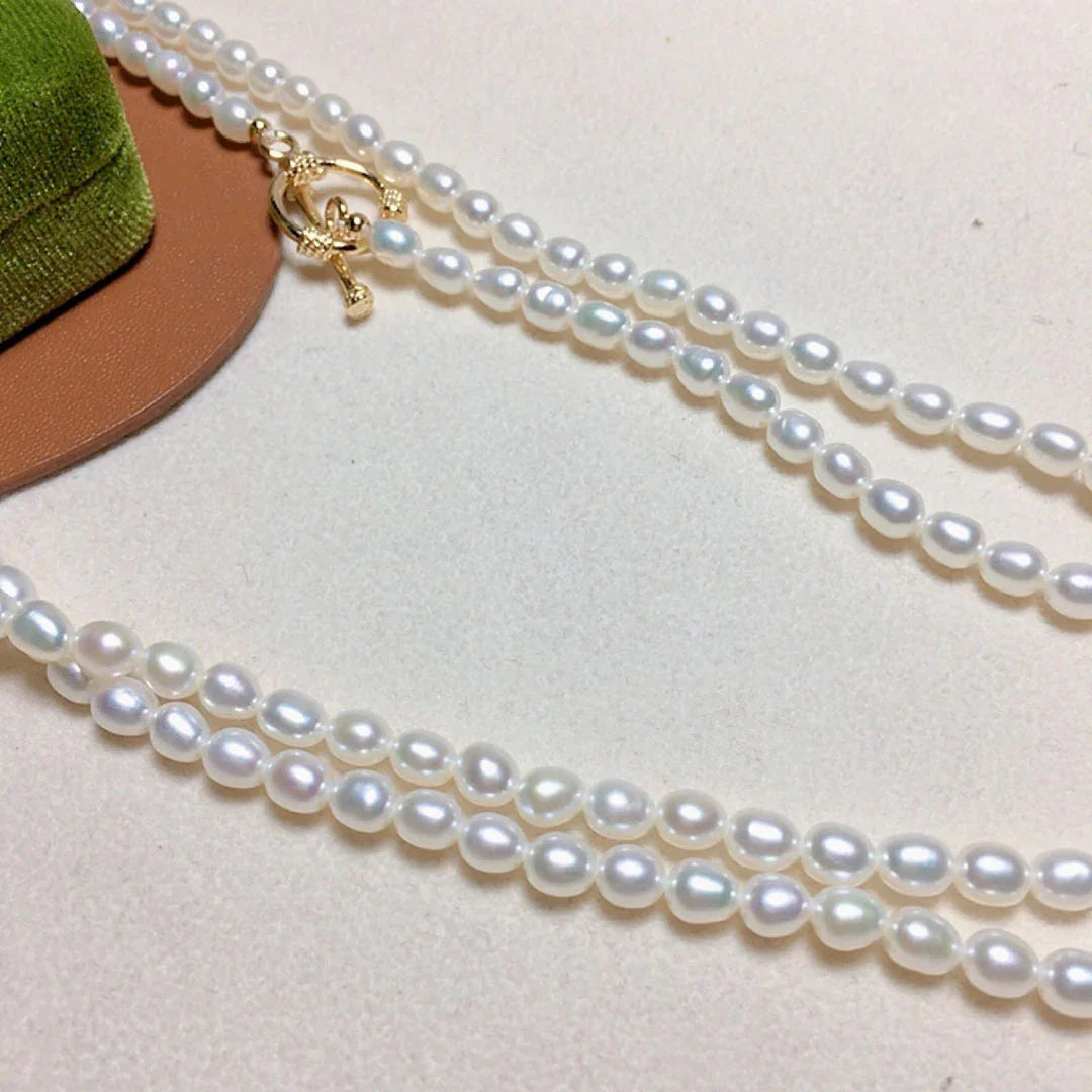pearl:pearl necklace